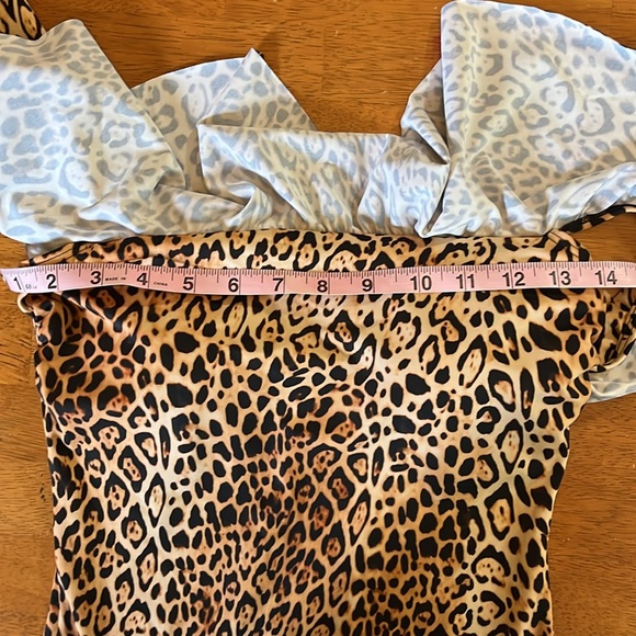 Victoria's Secret Leopard Brown & Tan one piece swim suit w/ruffle Size S - Picture 13 of 15